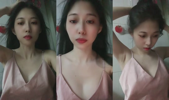 Uyen14042019's Stream - Aug 23, 2026, 4:07 PM