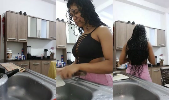 afrodite2026's Stream - Aug 22, 2026, 10:48 PM