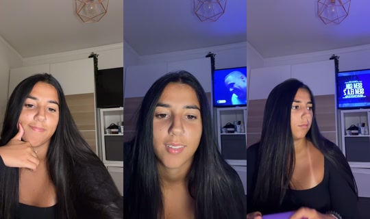 ___adriianaa____'s Stream - Aug 21, 2026, 10:38 PM