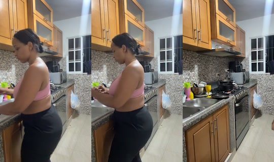 dejessicasalon's Stream - Jul 17, 2026, 12:39 AM