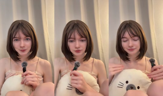 h.holeckova's Stream - Aug 21, 2026, 12:32 AM