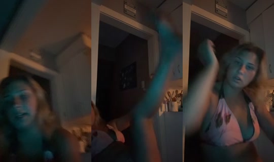 playgirlbunny_'s Stream - Jul 21, 2026, 2:54 AM