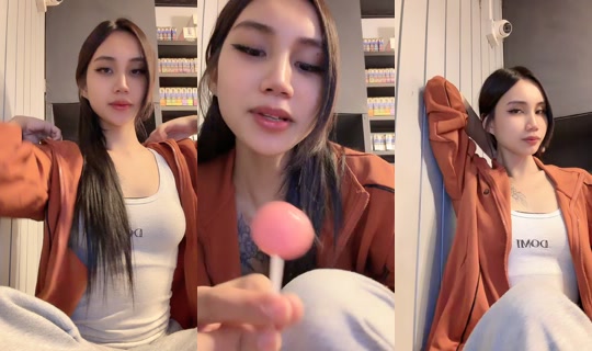 sassyjes's Stream - Jul 20, 2026, 2:08 AM