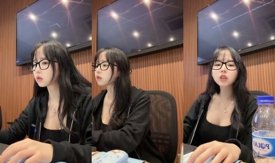 yuzusingakorean's Stream - Aug 14, 2026, 11:14 AM
