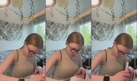 Lia_alexandra's Stream - Aug 24, 2026, 5:15 AM