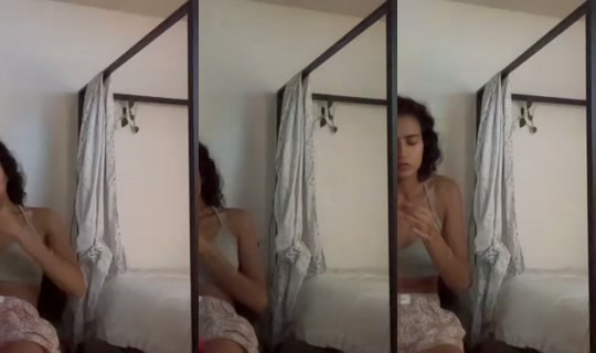 itzelsclip's Stream - Aug 9, 2026, 8:31 AM