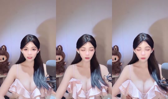 qxe1244297679's Stream - May 4, 2026, 11:11 PM