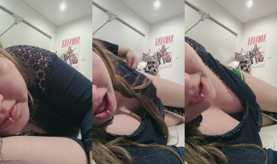 11372113's Stream - Apr 21, 2026, 7:05 AM