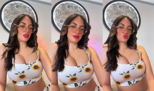 بث dayanaqueen2026 - 21 أبريل 2026، 12:54 م