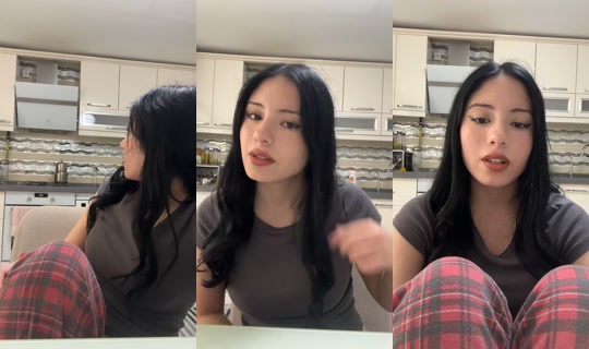 essmaly_'s Stream - Apr 22, 2026, 1:55 PM