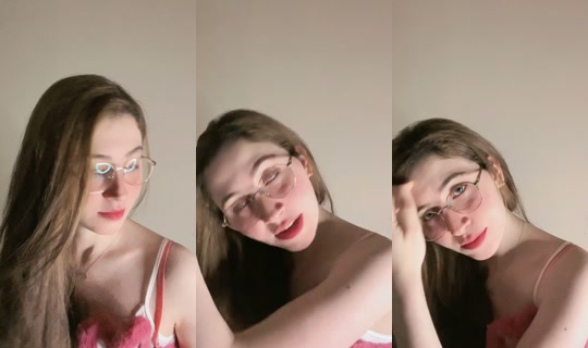 hotbabe044 Recorded on Apr 17, 2026, 7:13 PM