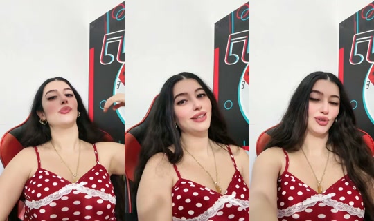 sarahamid800's Stream - Apr 15, 2026, 9:19 PM