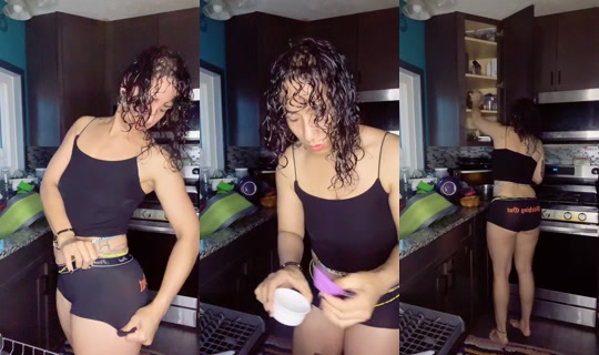 sunkissedmommi's Stream - May 4, 2026, 10:11 AM