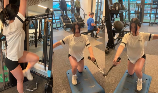 adriianaaa_a's Stream - May 8, 2026, 2:28 AM