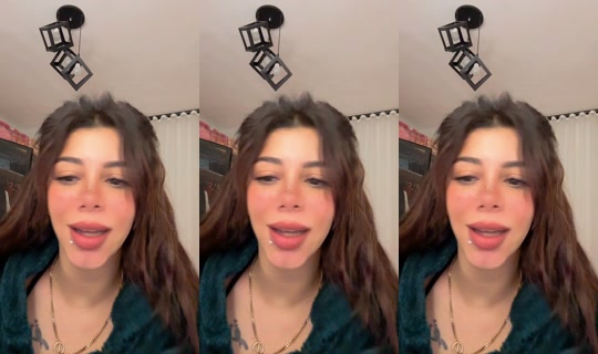 bellaadeeb's Stream - May 8, 2026, 4:30 AM