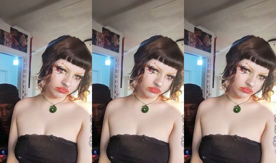 s4msunggslut's Stream - May 9, 2026, 1:21 PM