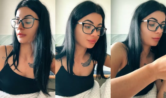 dede100deea's Stream - May 16, 2026, 10:00 AM