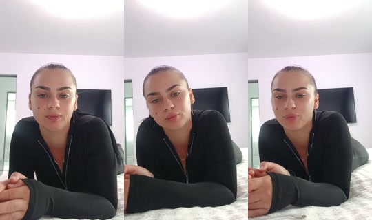 Live de claudiaaaa250 - 2 de jun. de 2026, 10:46