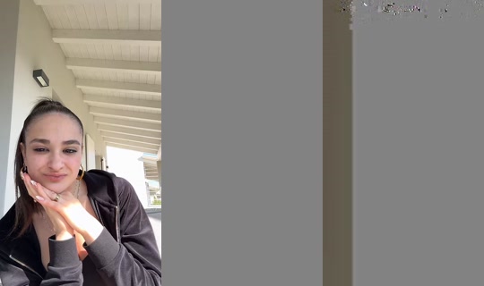 Live de collinii.giulia - 6 de abr. de 2026, 14:21