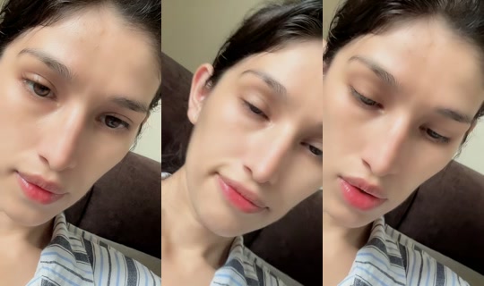 karina__riveraa の配信 - 2026年4月12日 16:14