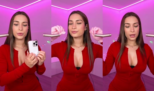 akuasmr's Stream - May 4, 2026, 1:54 AM