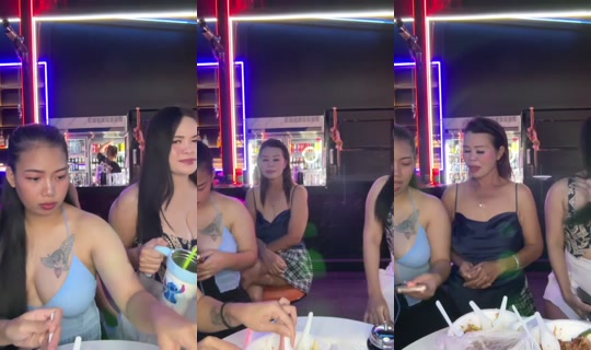 Stream ni Trueblueaussiebar - Hun 3, 2026, 12:14 PM